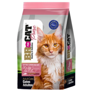 BR For Cat Pure Gatos Adultos Salmón 10 Kg en su empaque